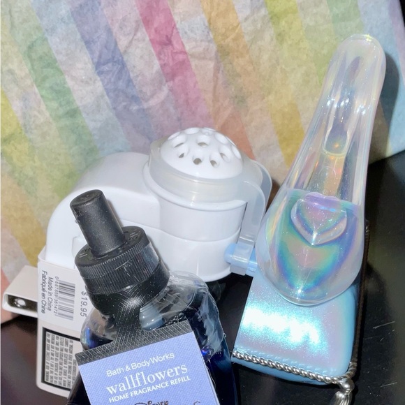 Disney Cinderella Princess Bath and Body Set - Picture 5 of 13